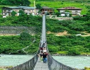 Day 3 — Day excursion to Punakha via Dochula Pass